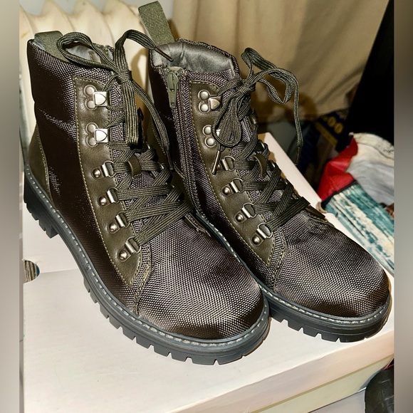 SO Clavicle Women’s Hiking Combat Boots Olive Green Size 8 - Picture 2 of 11